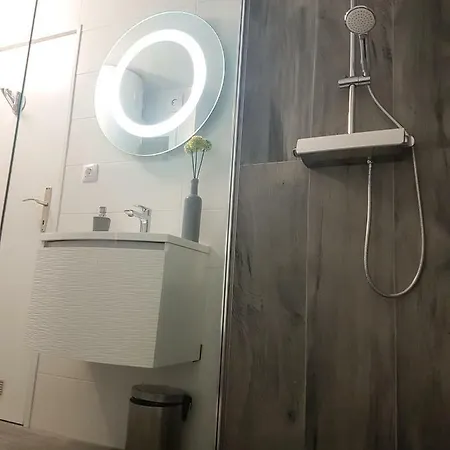 Kaya * Pula